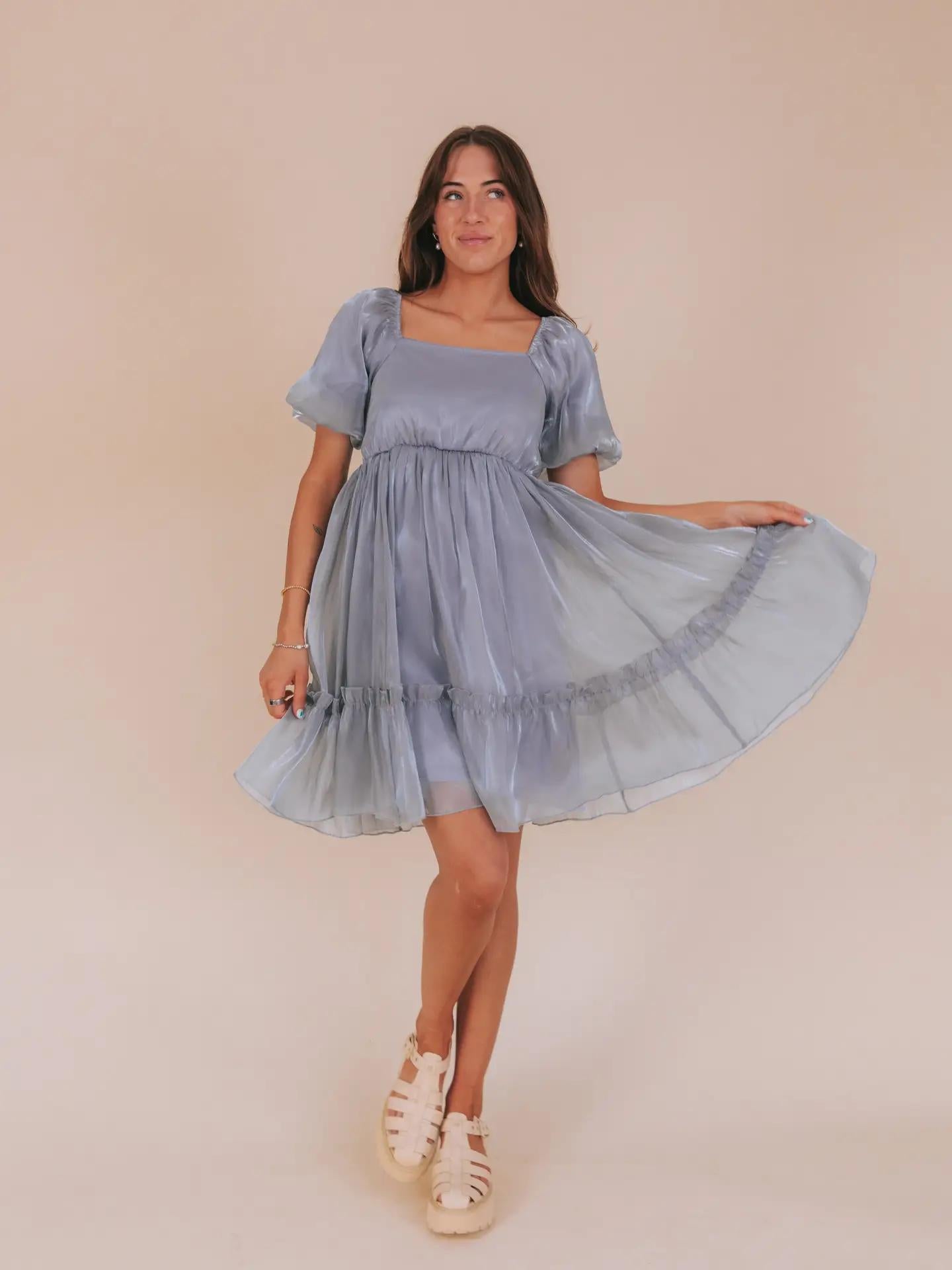 alexis light blue dress Modest in Dusty Large x-subcategory:MAXI A-Line Wedding Dresses | Size:Y/10 The dress is ruched
