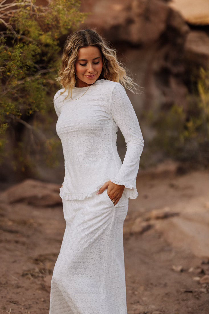 white two piece casual dress Tiffany Two Piece Temple Set Small