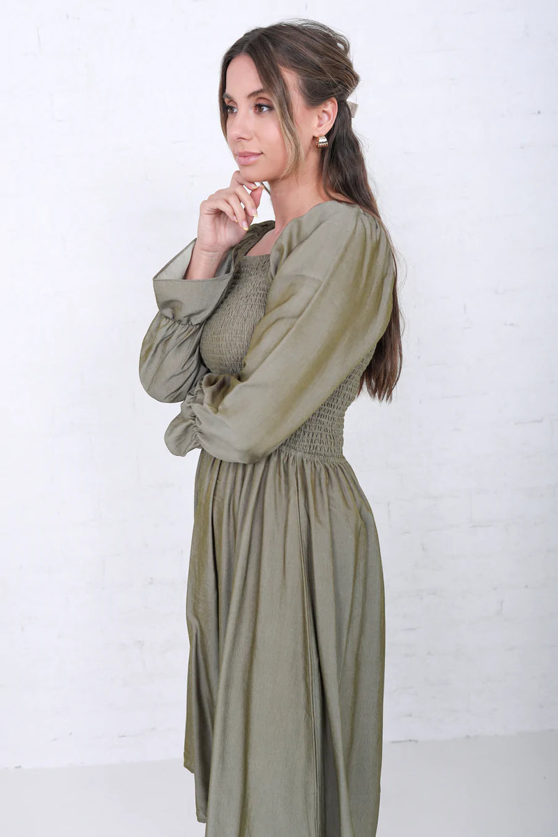 Juliet Smocked Dress in Moss Green – A Closet Full of Dresses
