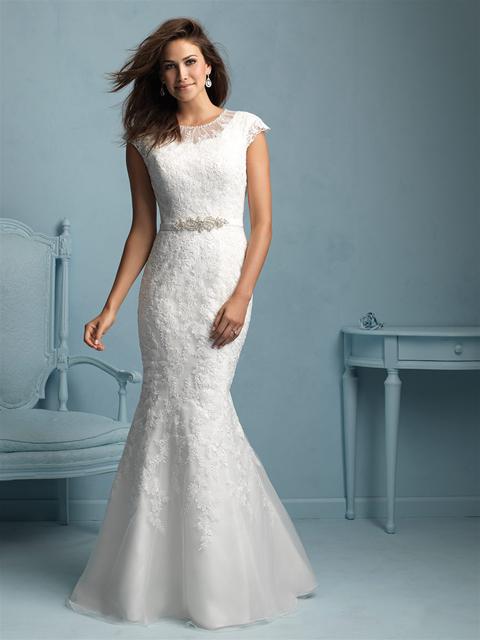 Allure M534 Modest Wedding Dress Ivory Size 12 Allure M534 Modest Wedding Dress Ivory Size 12