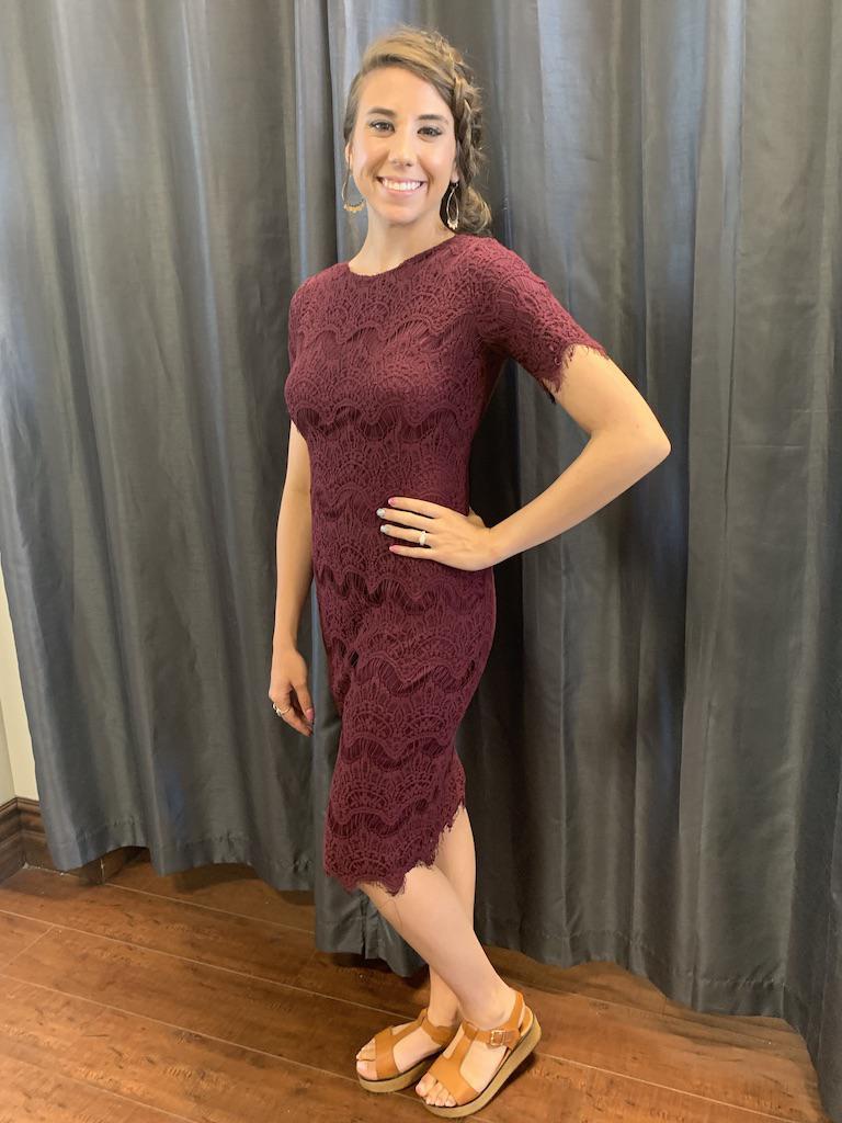 Brinley Burgundy Modest Bridesmaids Dress | A Closet Full of Dresses L / Burgundy Brinley Burgundy Modest Bridesmaids Dress | A Closet Full of Dresses L / Burgundy