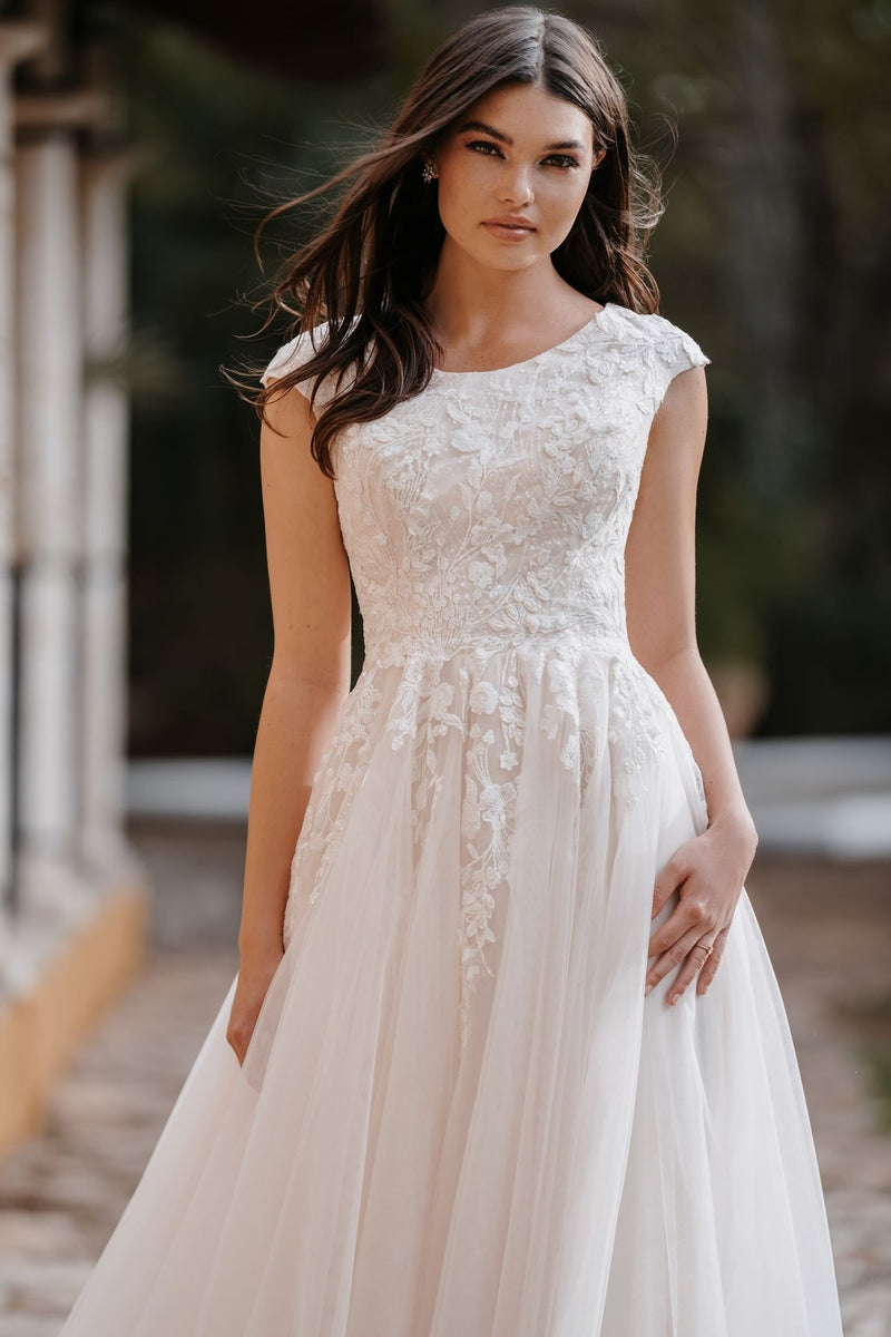 M690 Modest Wedding Dress – A Closet Full of Dresses