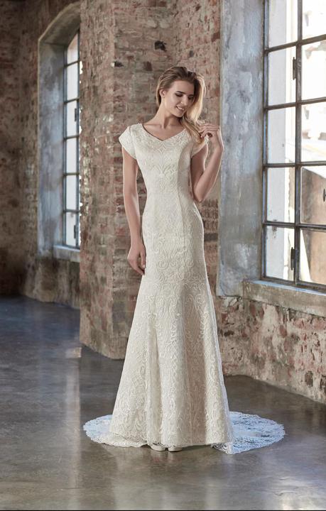 Venus Bridal TB7780 Modest Wedding Dress | A Closet Full of Dresses White size 10 Venus Bridal TB7780 Modest Wedding Dress | A Closet Full of Dresses White size 10
