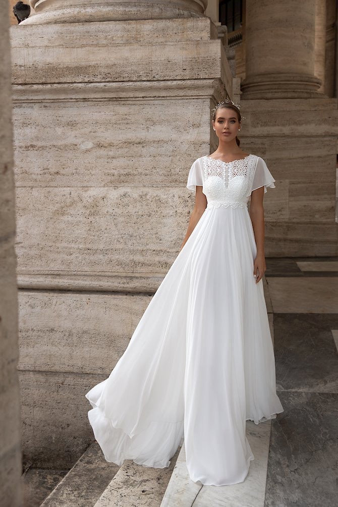 Magnolia 8112 Modest Wedding Dress Ivory size 20 - Long Sleeve Magnolia 8112 Modest Wedding Dress Ivory size 20 - Long Sleeve