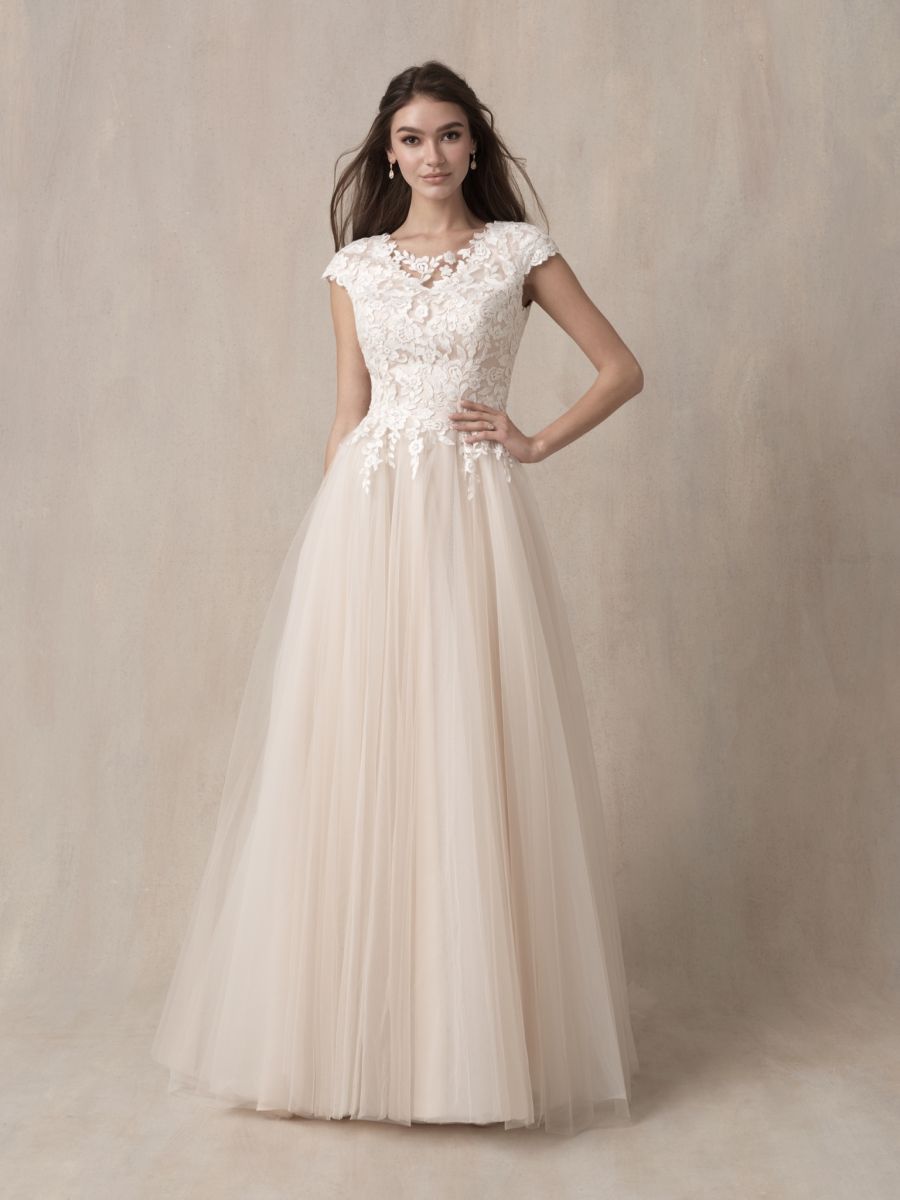 M677 Modest Wedding Dress Champagne/Ivory/Nude size 10 M677 Modest Wedding Dress Champagne/Ivory/Nude size 10