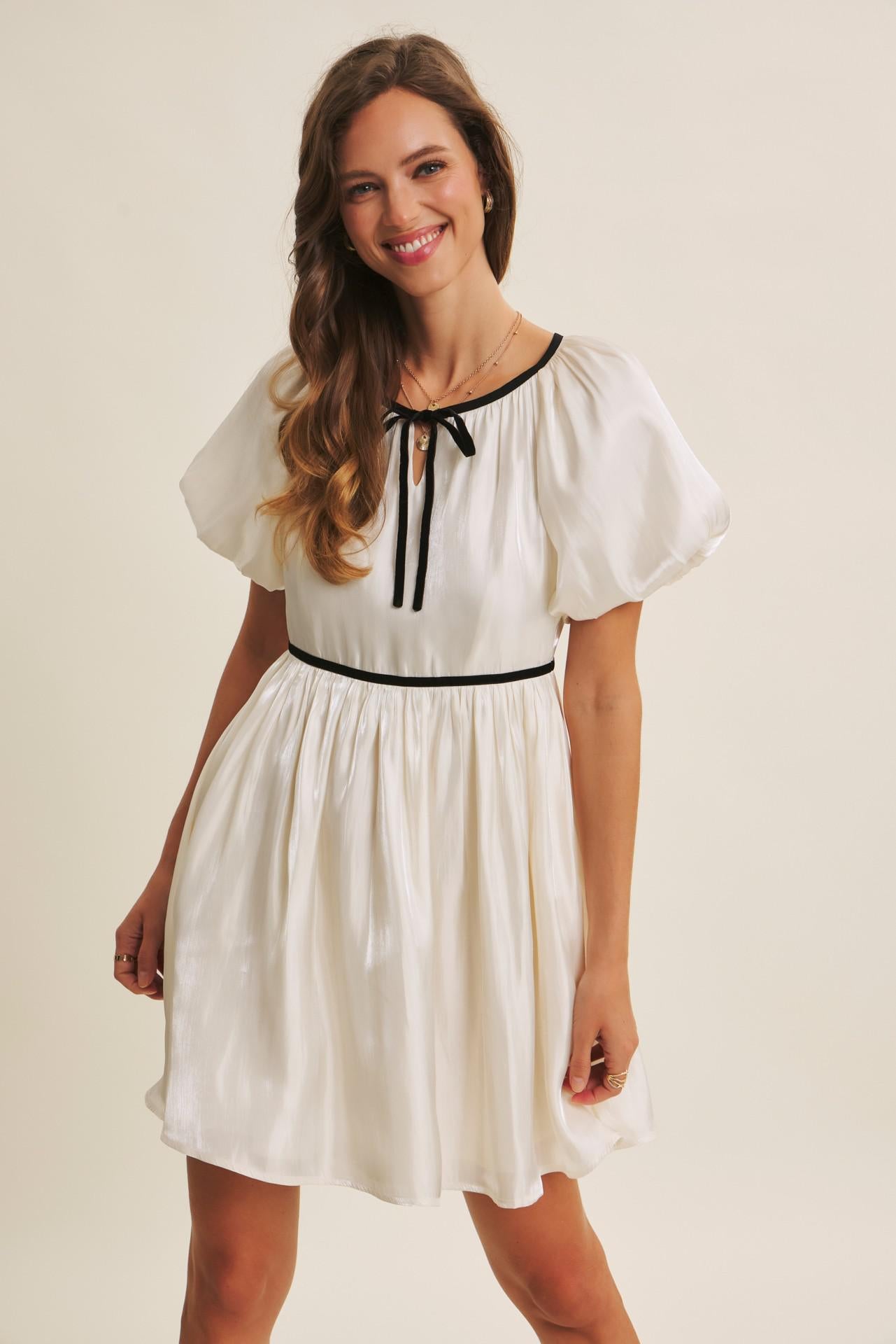 Caprise Modest Mini in Champagne