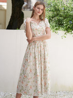 Lenore Modest Midi in Cream