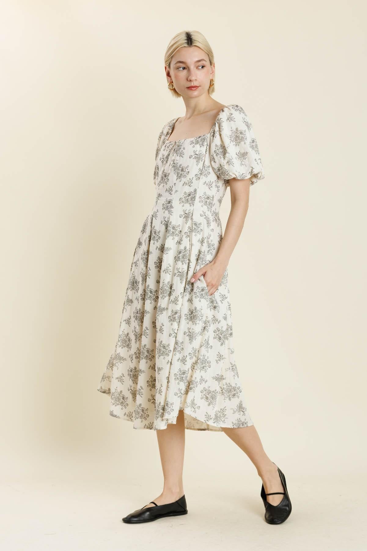 Silvie Modest Midi in Ivory
