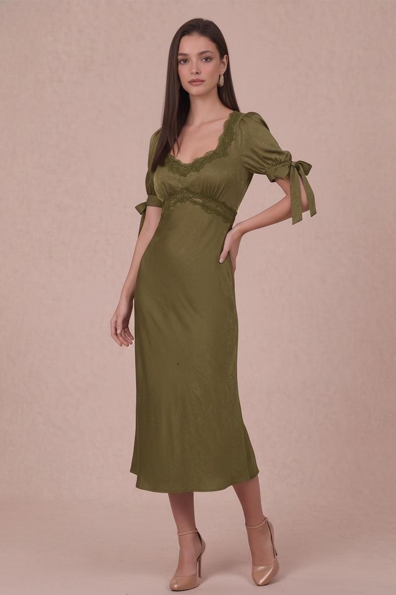 Adley Modest Midi in Olive