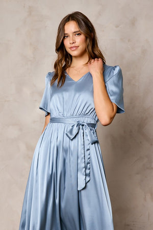 Laura Modest Maxi in Blue