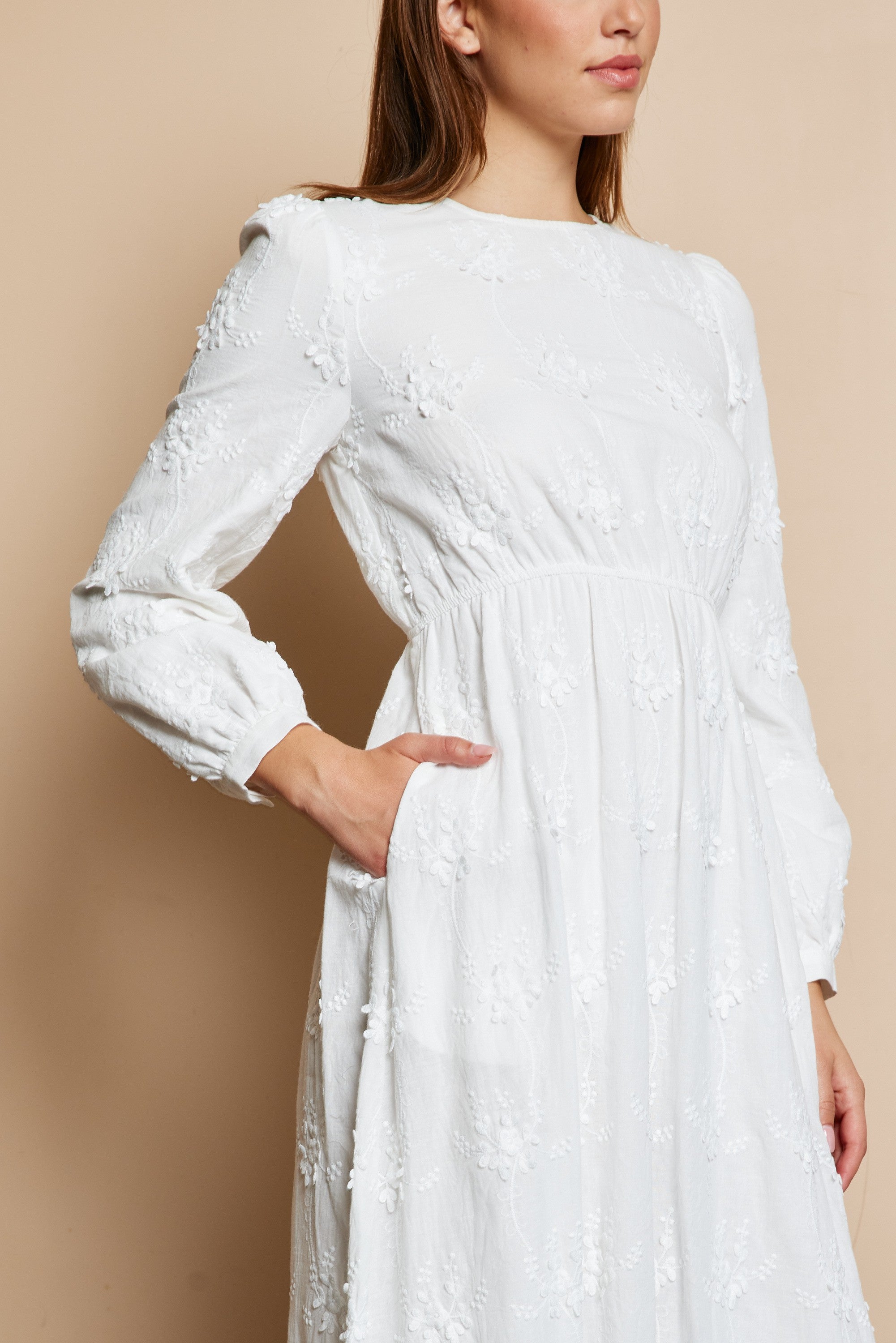 Brandi Temple Dress in White