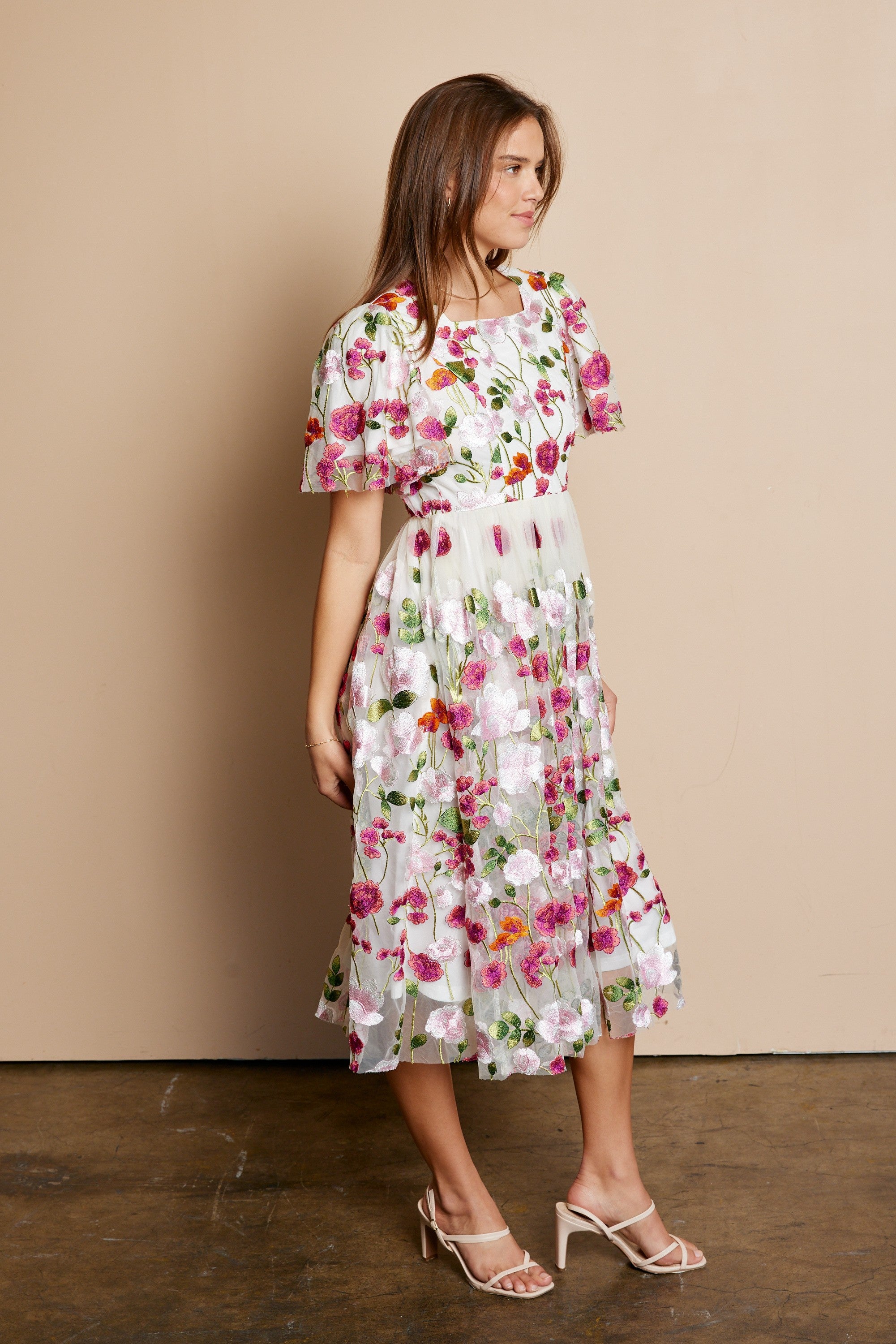 Pippa Embroidered Modest Midi