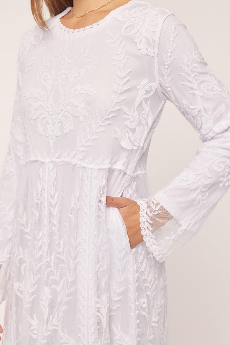 Sandy Embroidered Temple Dress