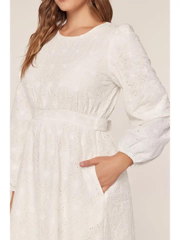 Kaylee Temple Dress in White