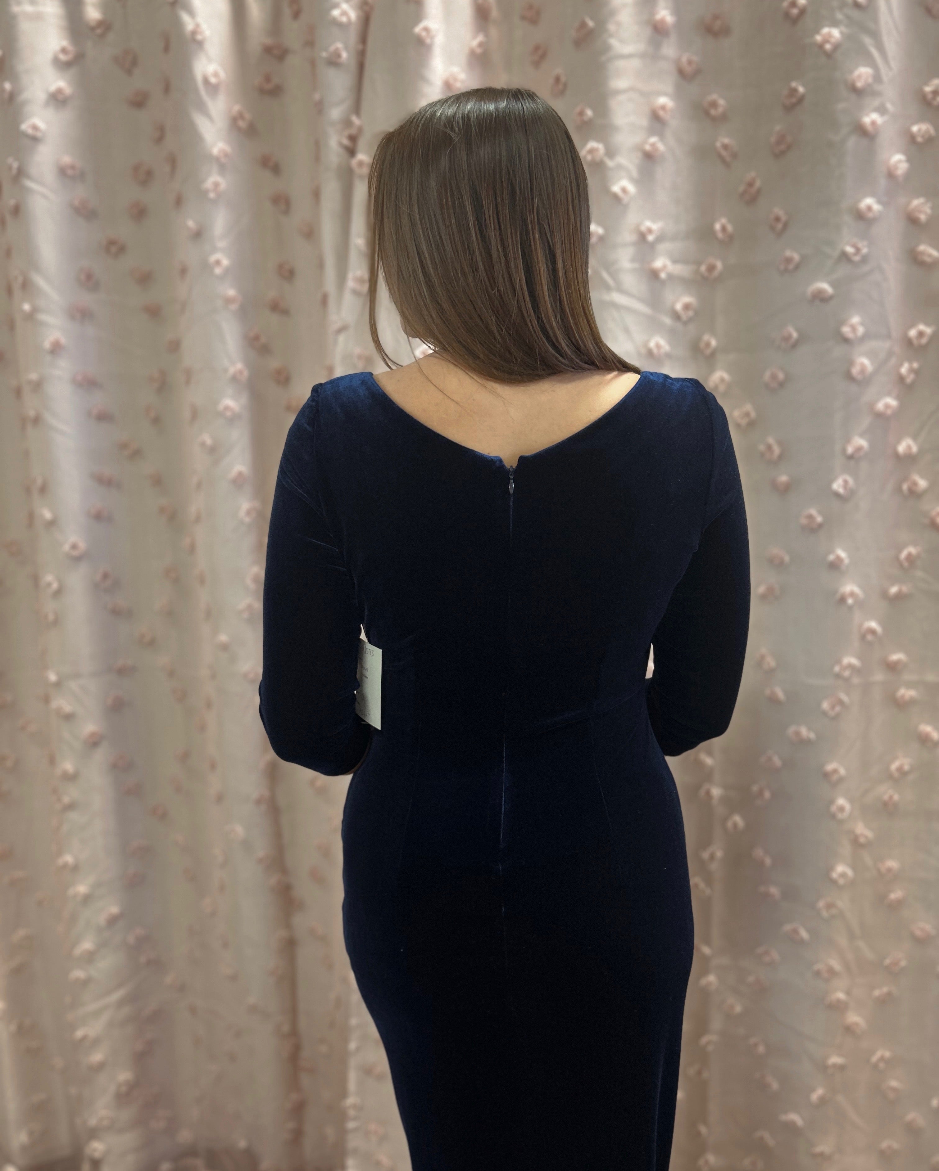 81918583 Formal Gown