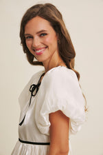 Caprise Modest Mini in Champagne