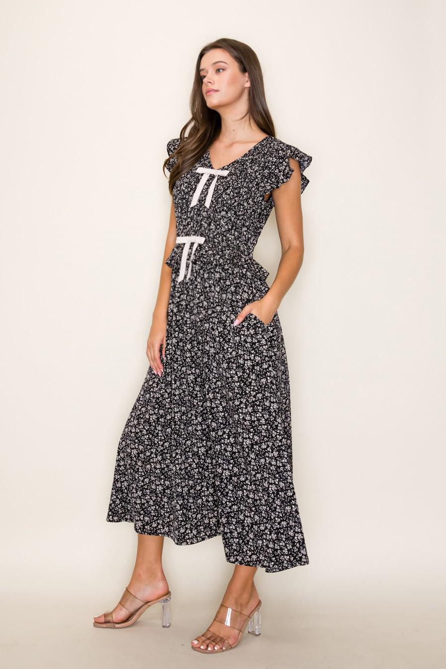 Clementine Modest Midi in Black/Ivory