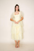 Twyla Modest Midi in Yellow