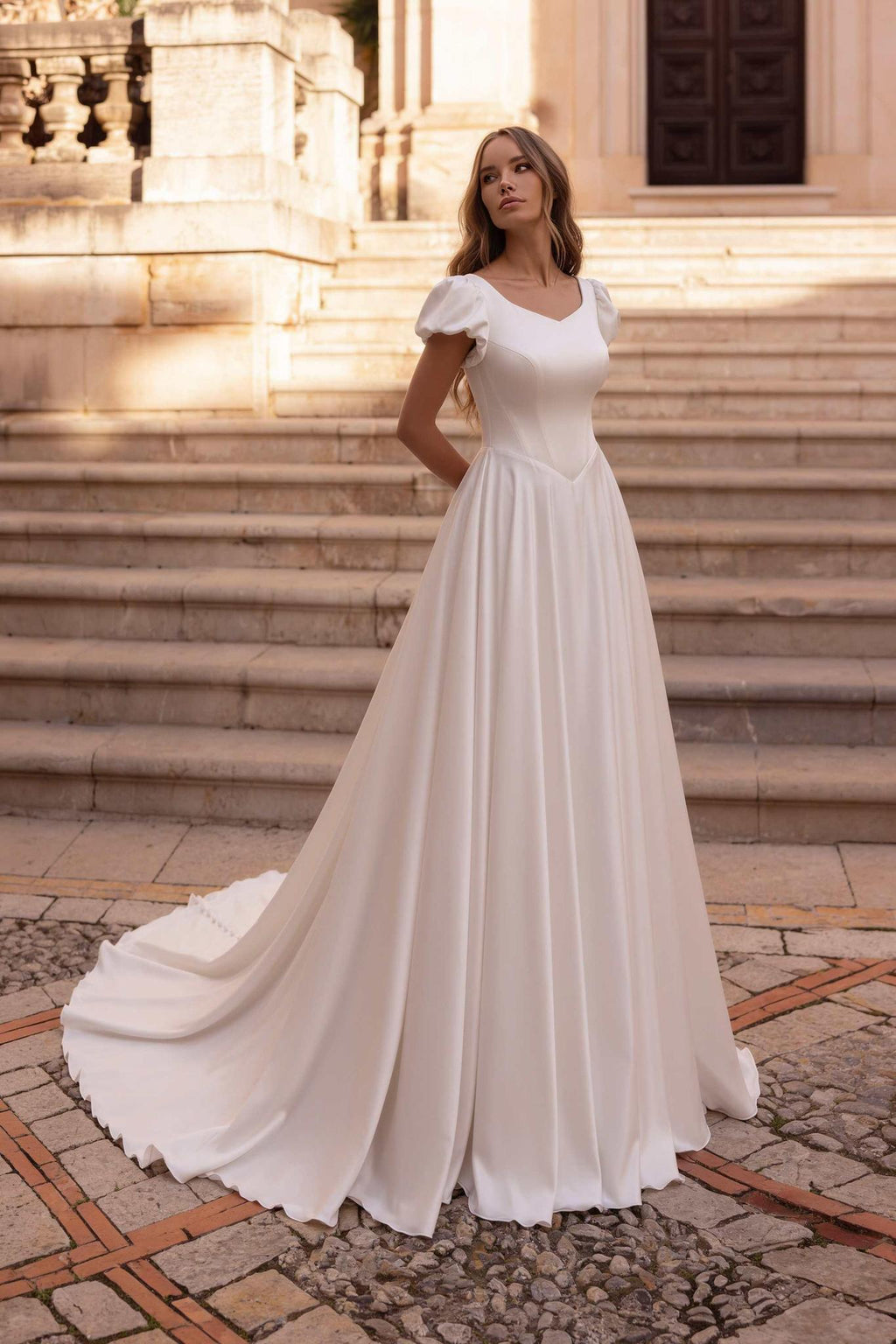 8443 Modest Wedding Dress