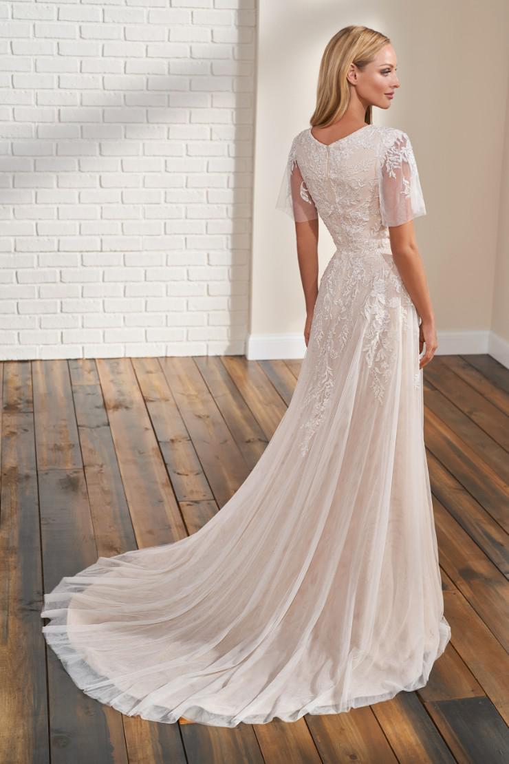 TR12297 Modest Wedding Dress