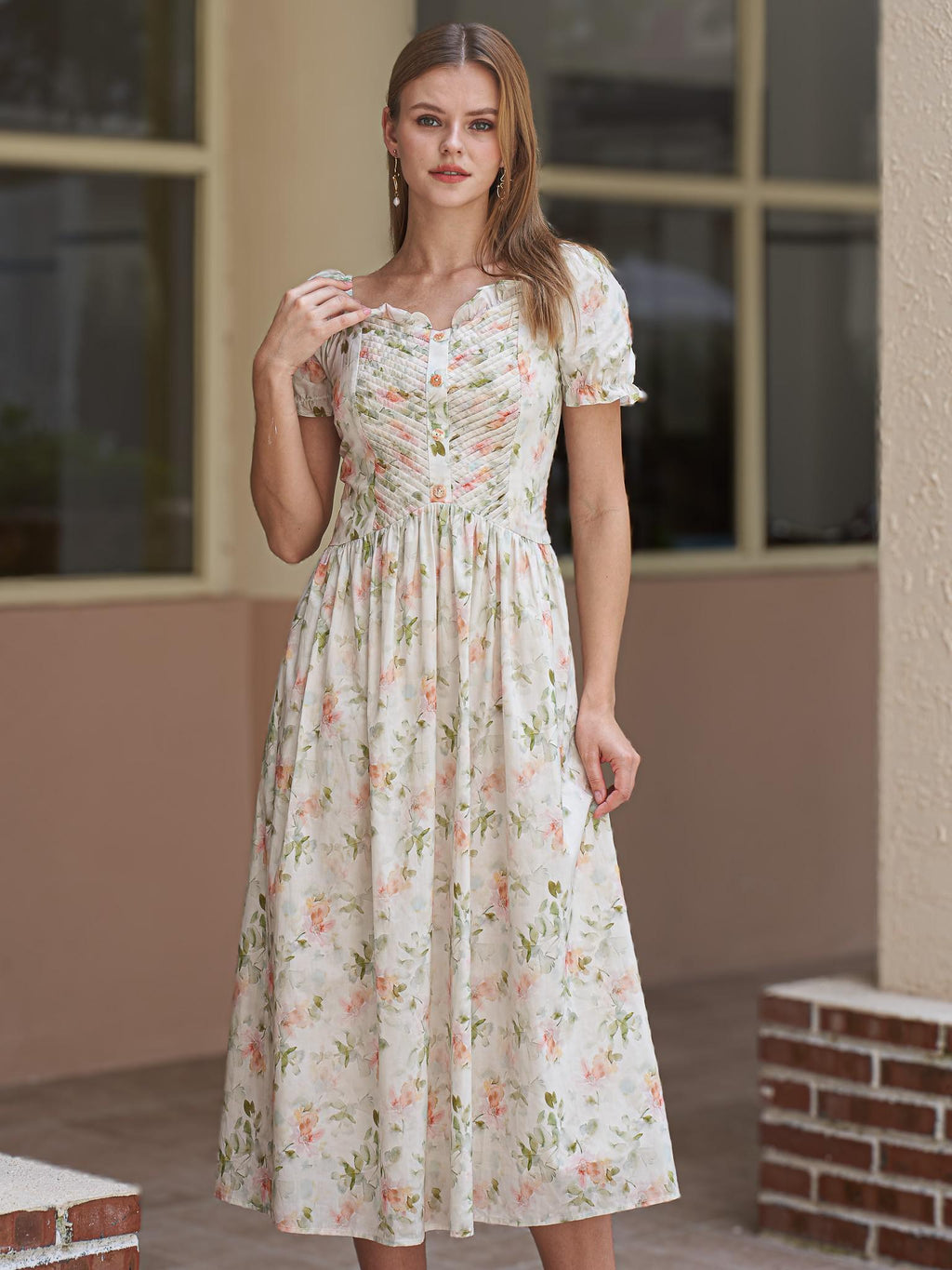 Lenore Modest Midi in Cream Medium