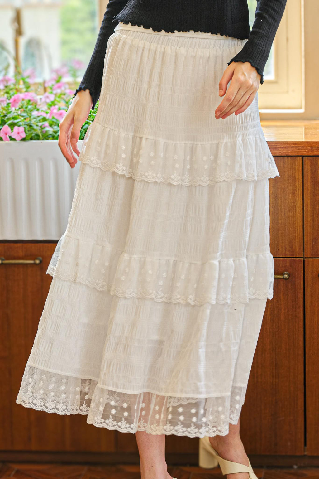 Maeby Tiered Skirt in White