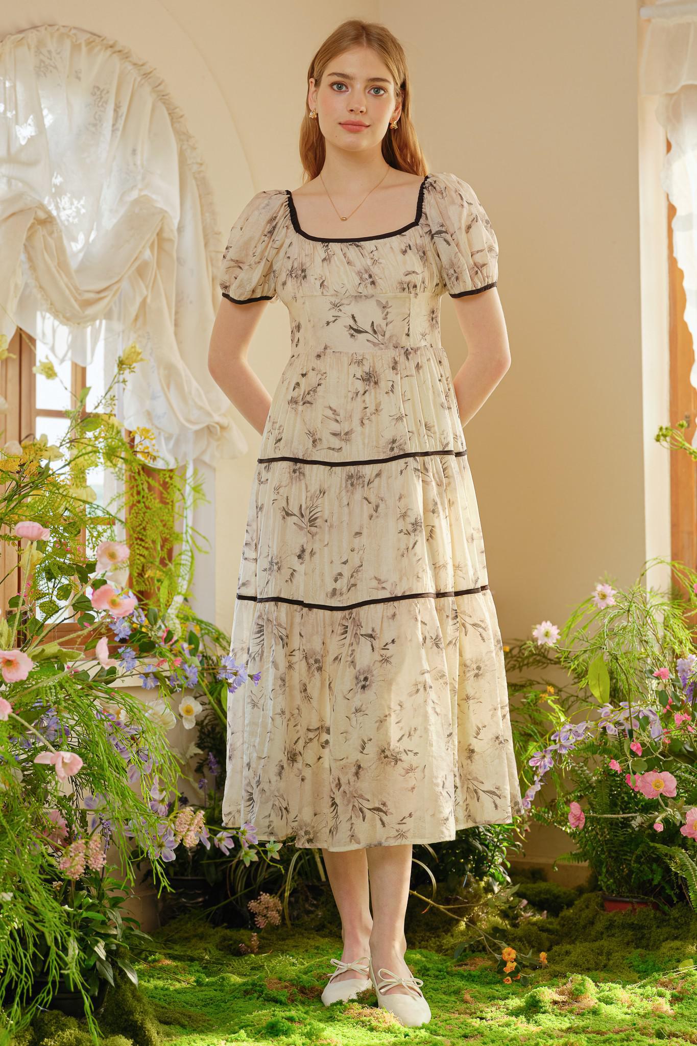 Breckon Tiered Midi in Ivory Floral