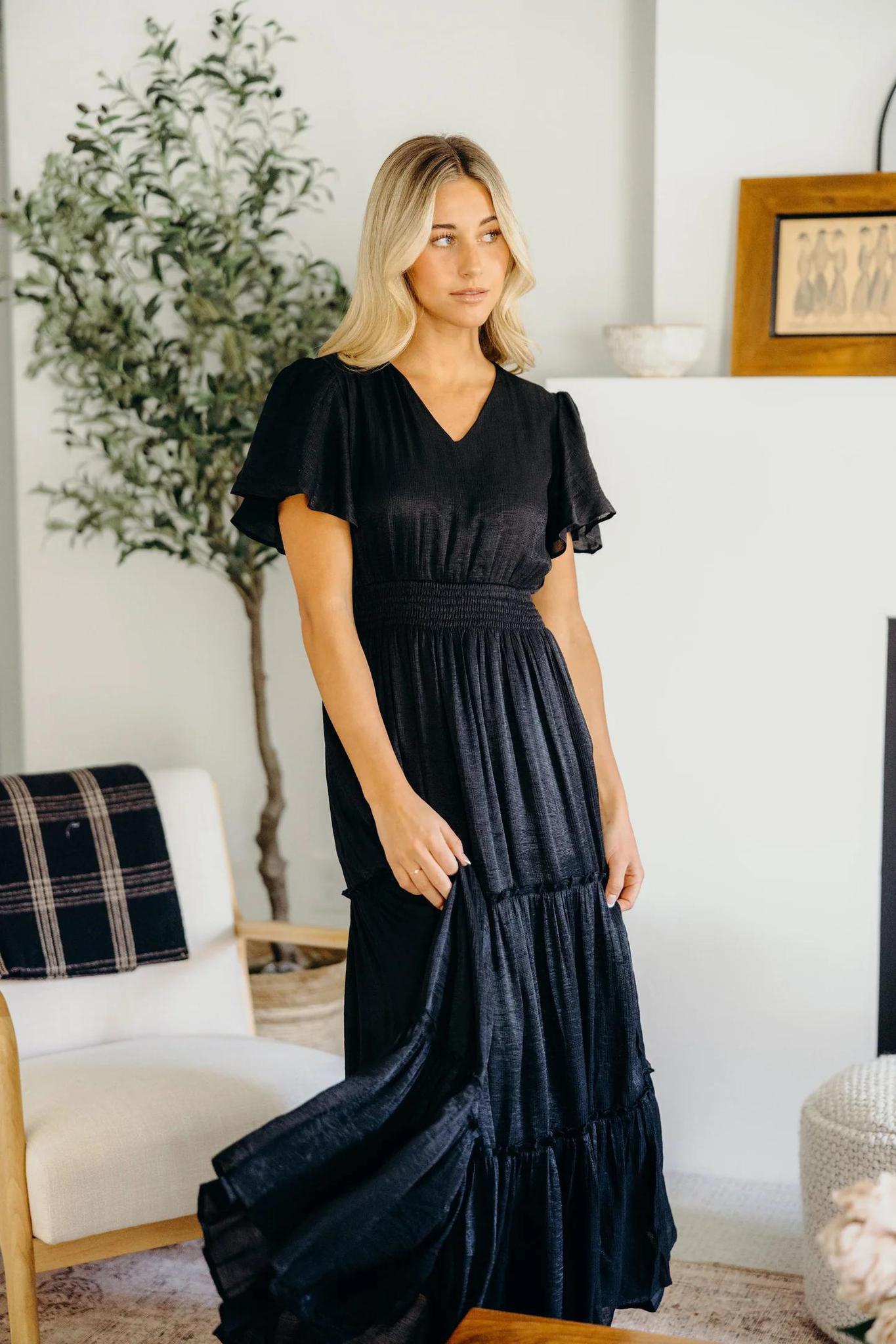 Taylor Modest Midi in Black