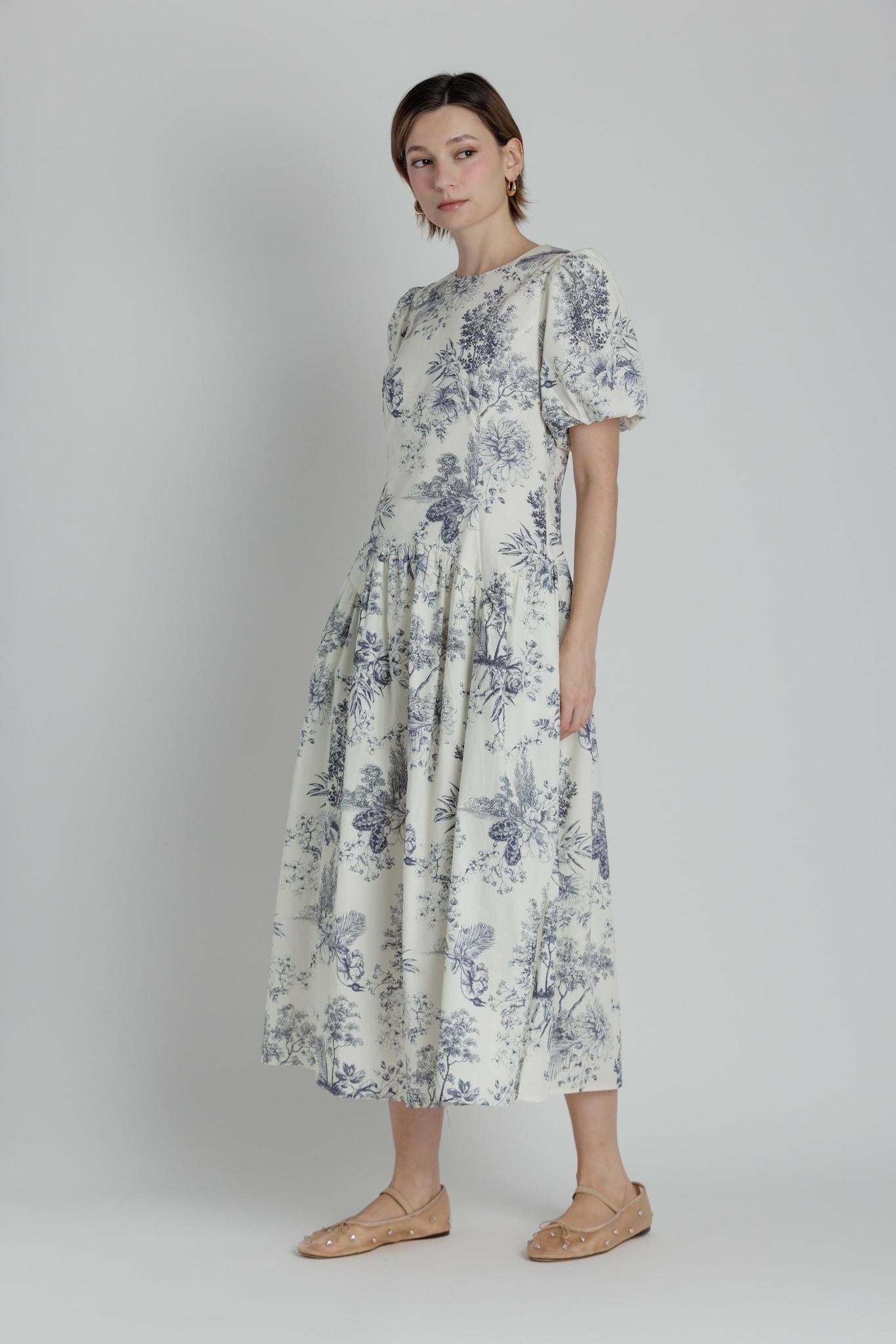 Skye Modest Midi in Navy