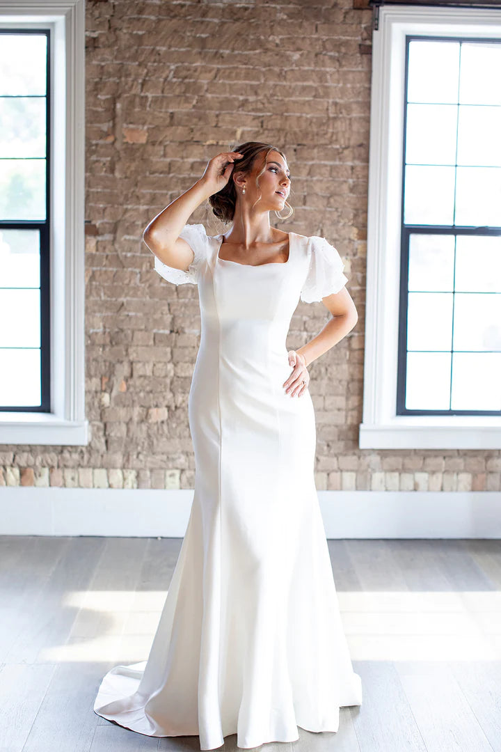 Chloe MBC 7292 Wedding Dress – A Closet Full of Dresses