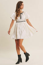 Caprise Modest Mini in Champagne