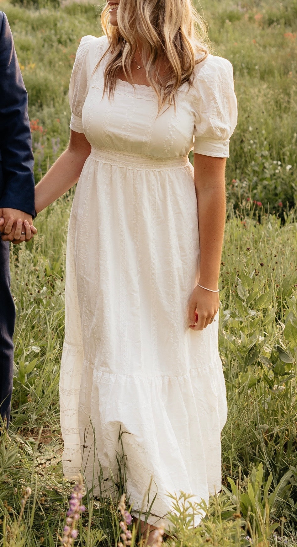 Lexi Modest Midi in Off White