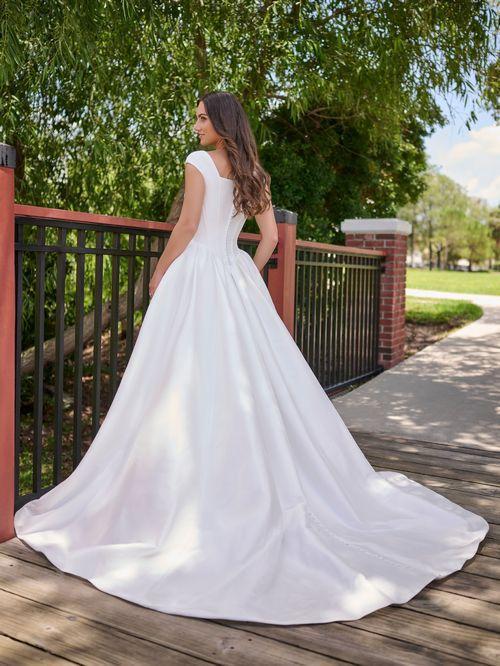 princess polly baby blue dress 10 Go-To Designers for Backless Wedding Dresses main image 1