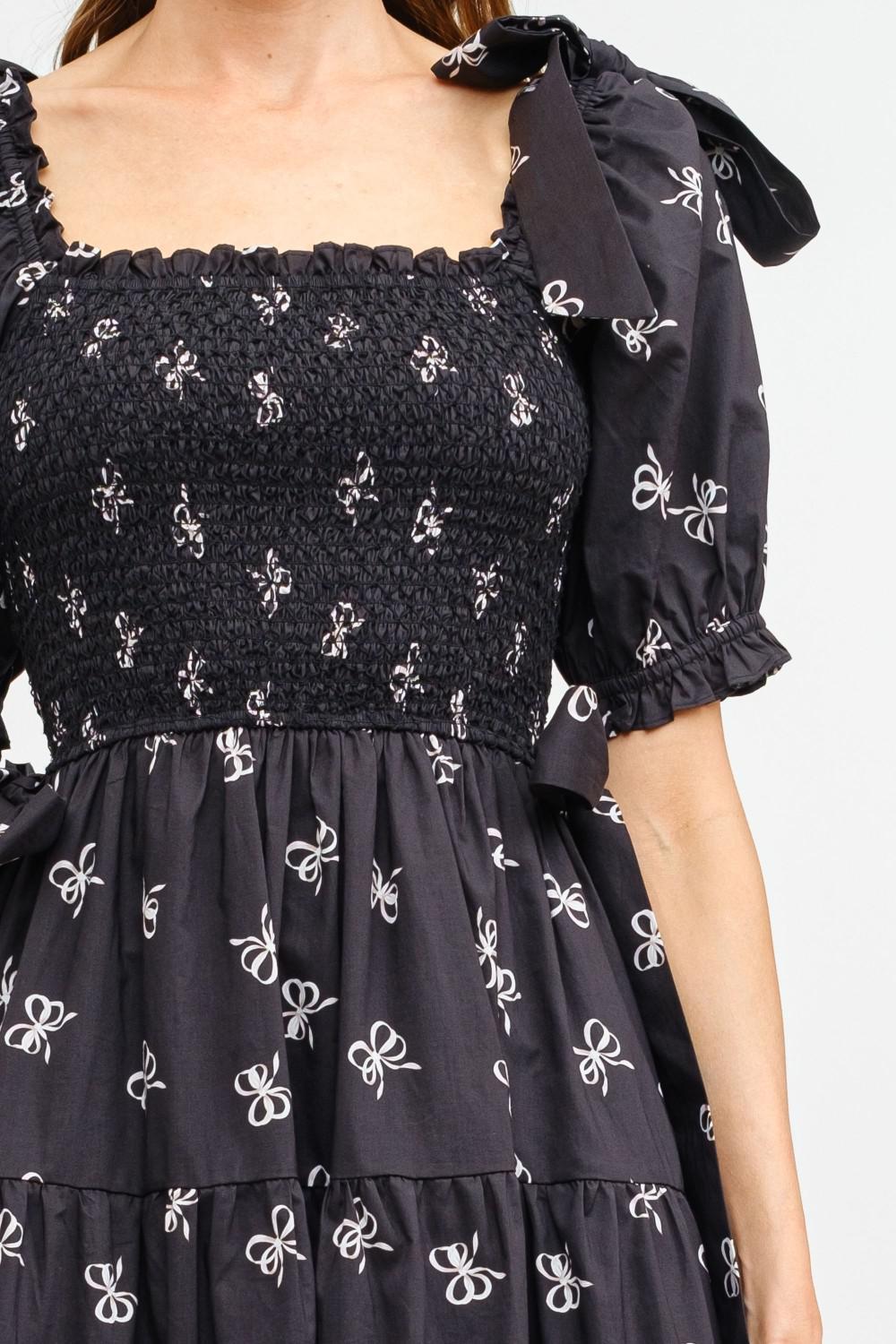 Baylee Midi Dress in Black