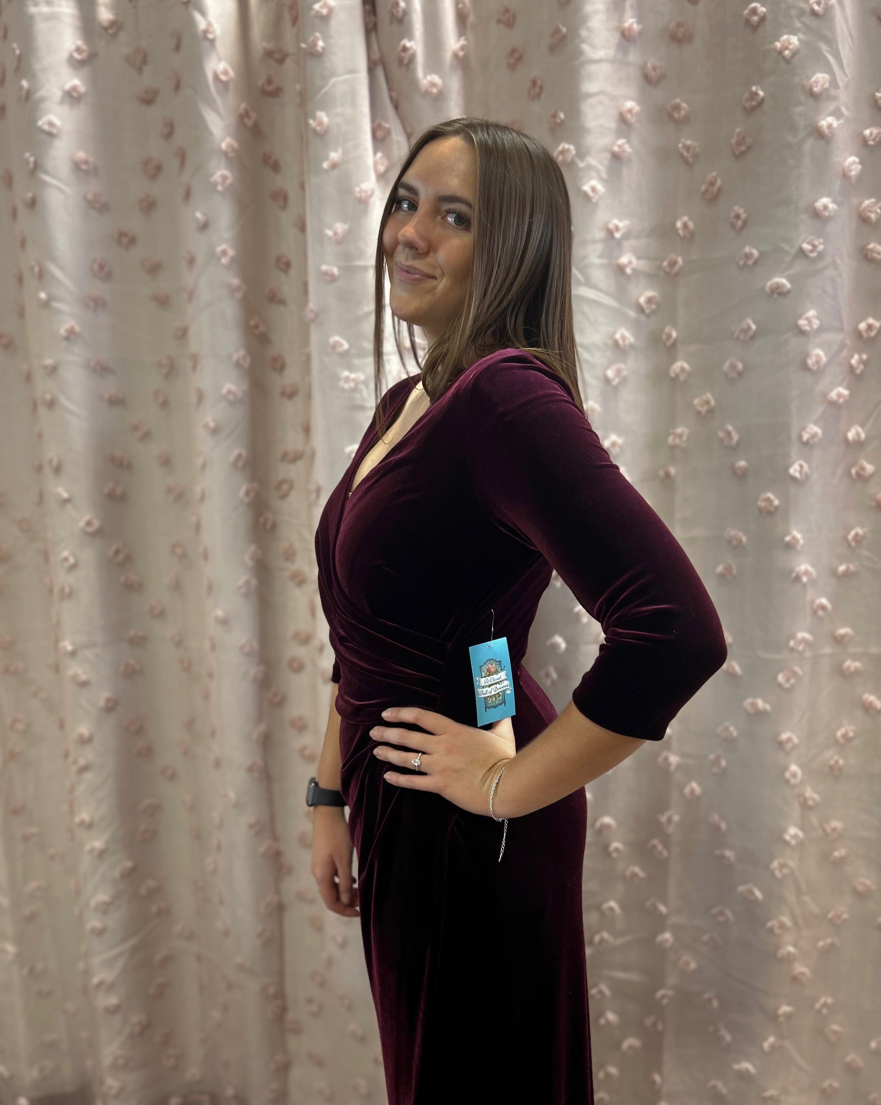 81918583 Formal Gown