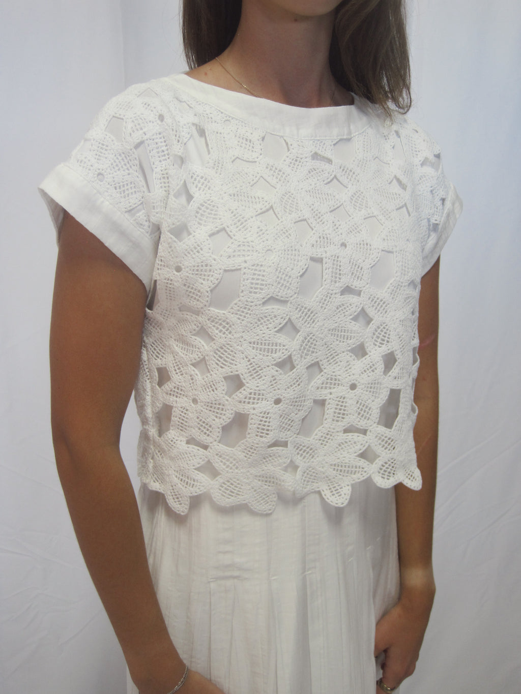 Bianca Modest Midi in Ivory