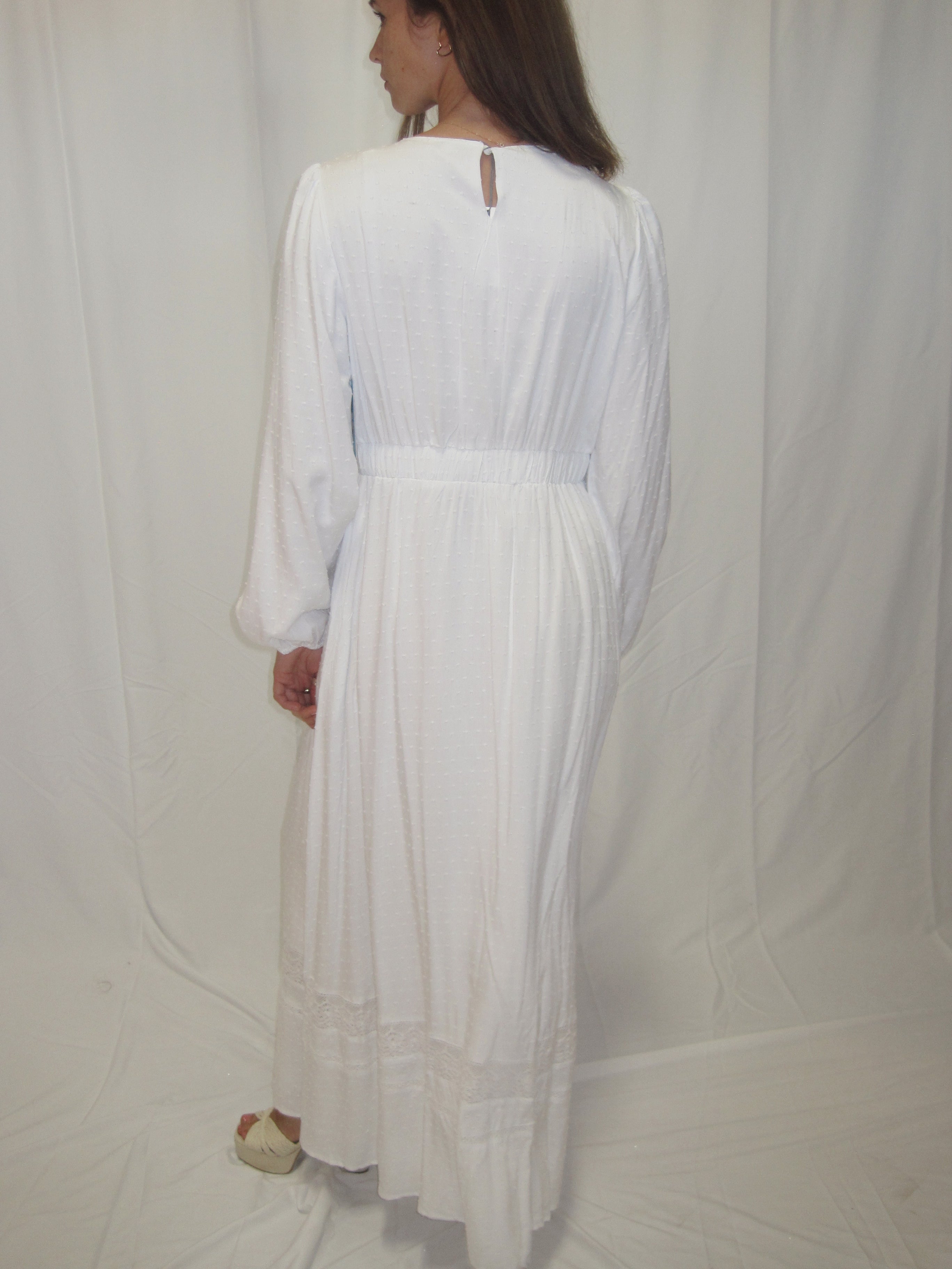 Suzanne Dress in White