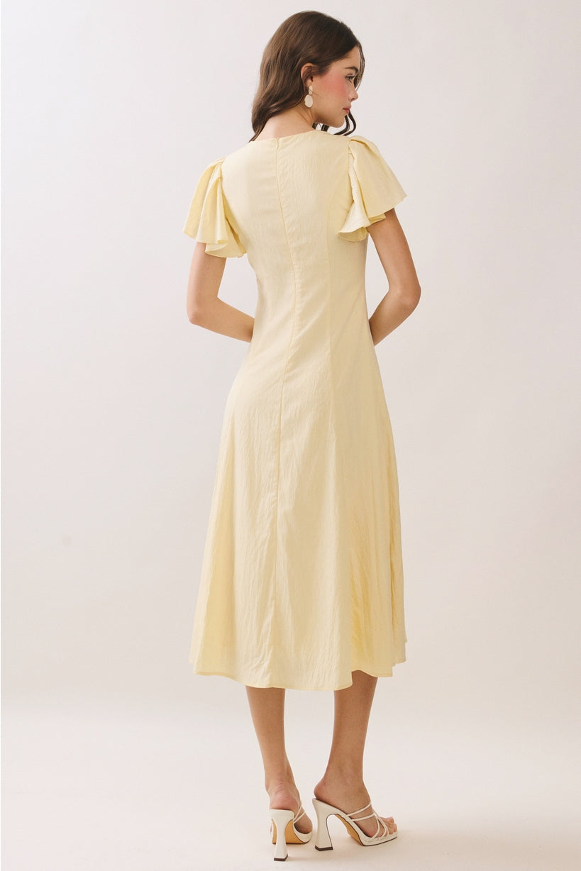 Aubree Modest Midi in Yellow