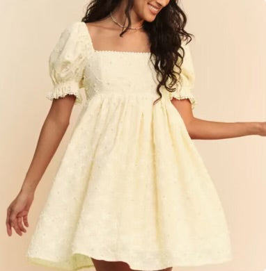 Lita Modest Mini in Cream