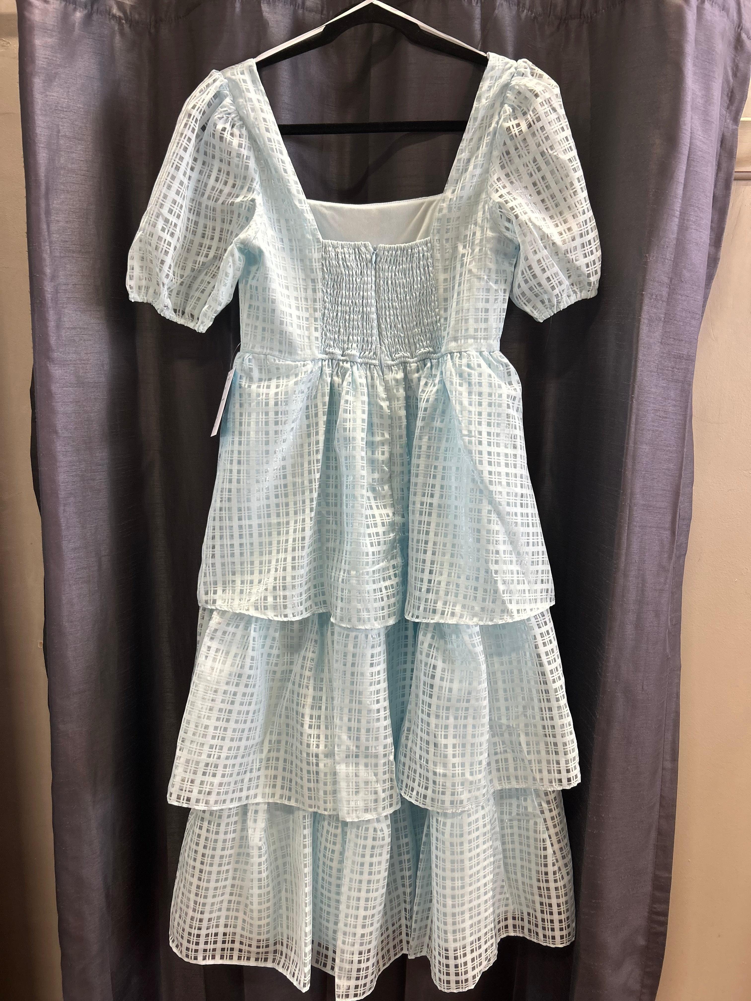 Twyla Modest Midi in Light Blue