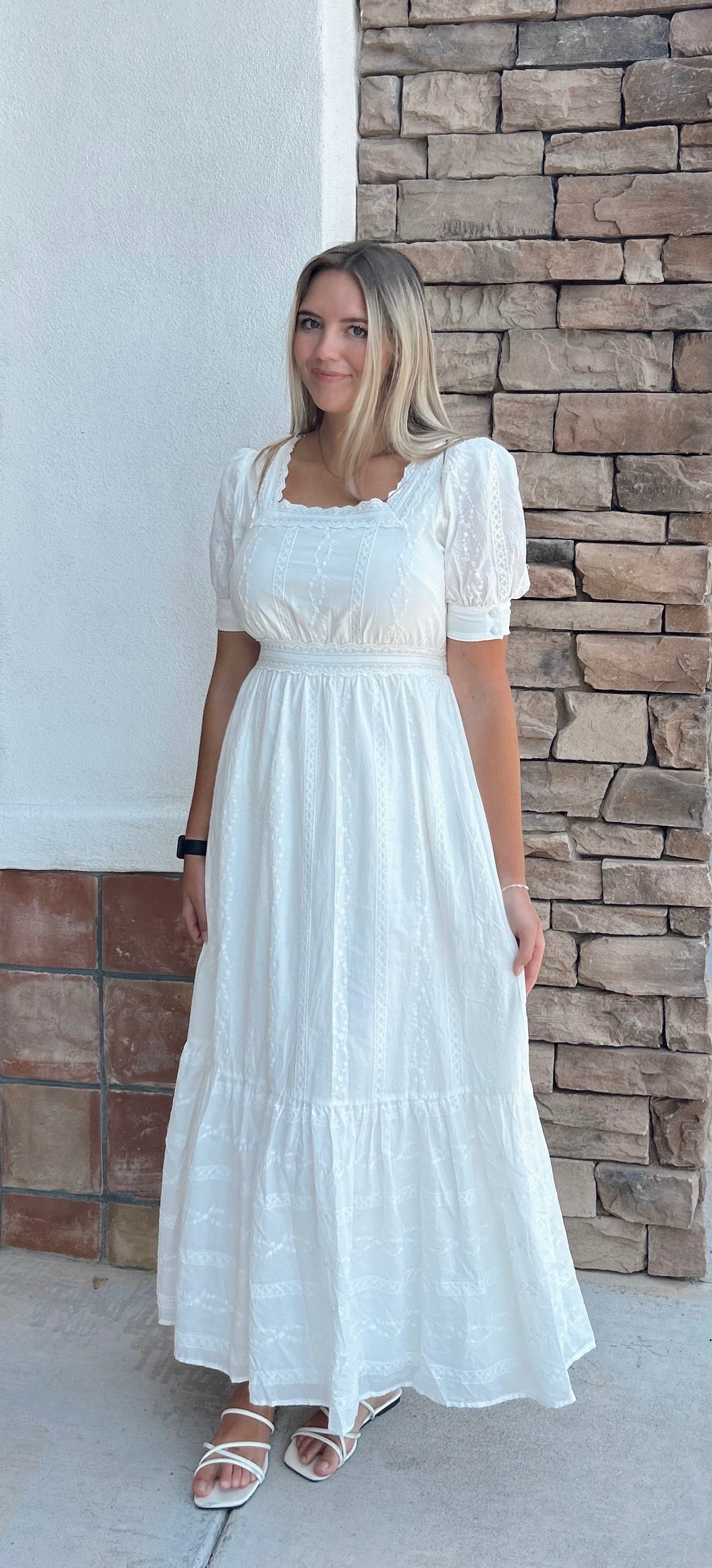 Lexi Modest Maxi in Off White Medium Lexi Modest Maxi in Off White Medium