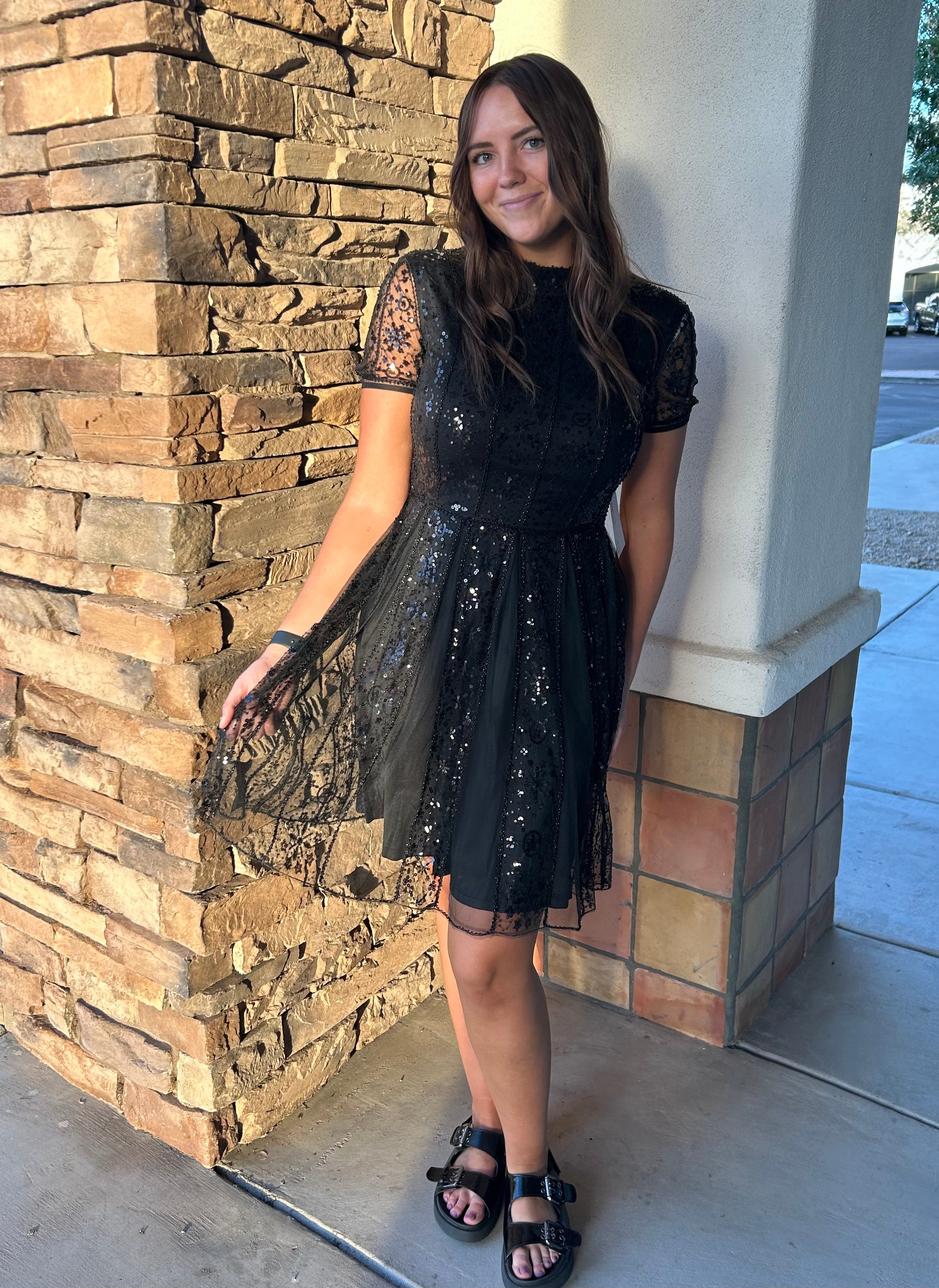 Alexia Modest Mini in Black Alexia Modest Mini in Black