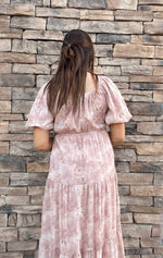 Francine Modest Midi in Blush Multi