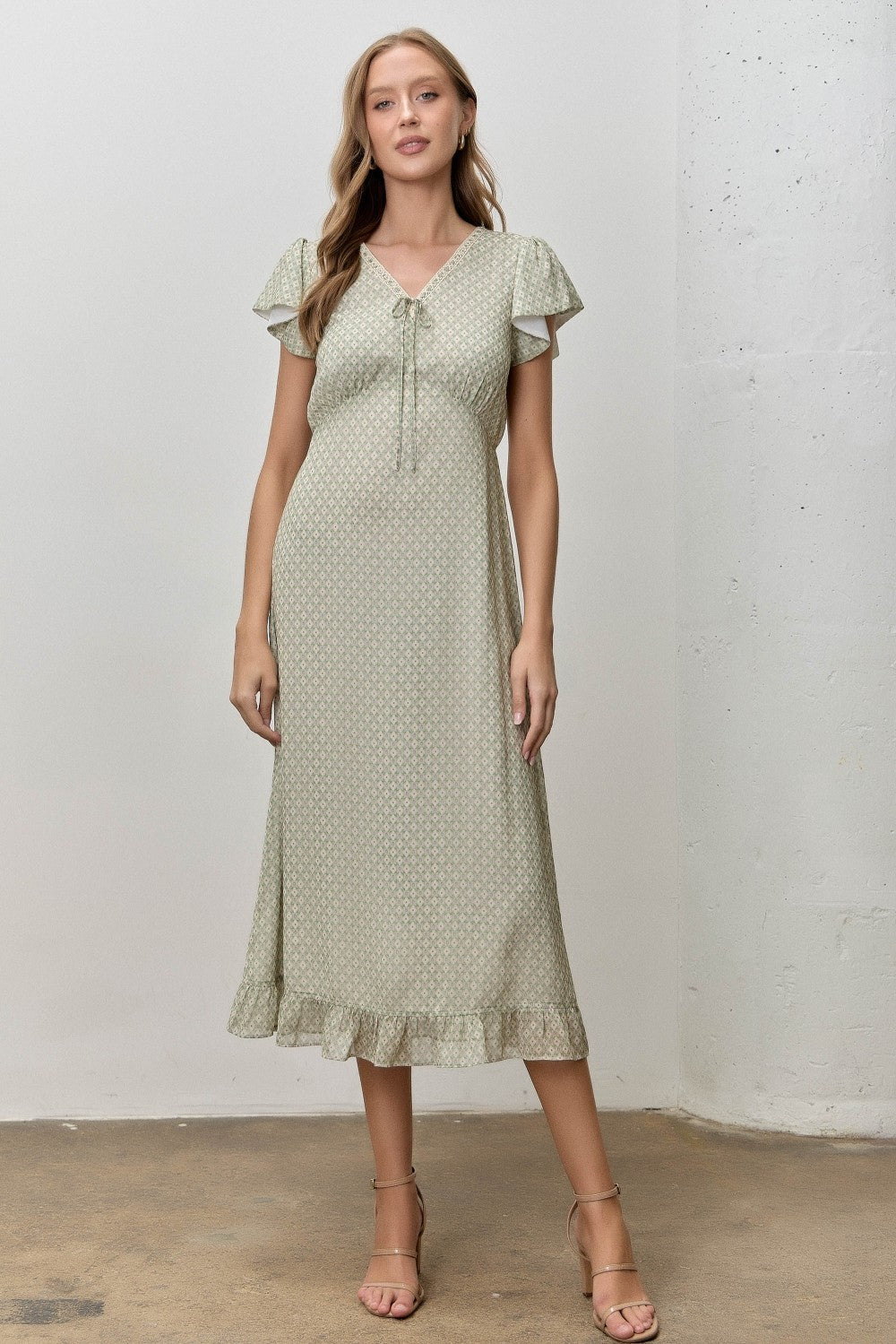 Millie Modest Midi in Sage Multi