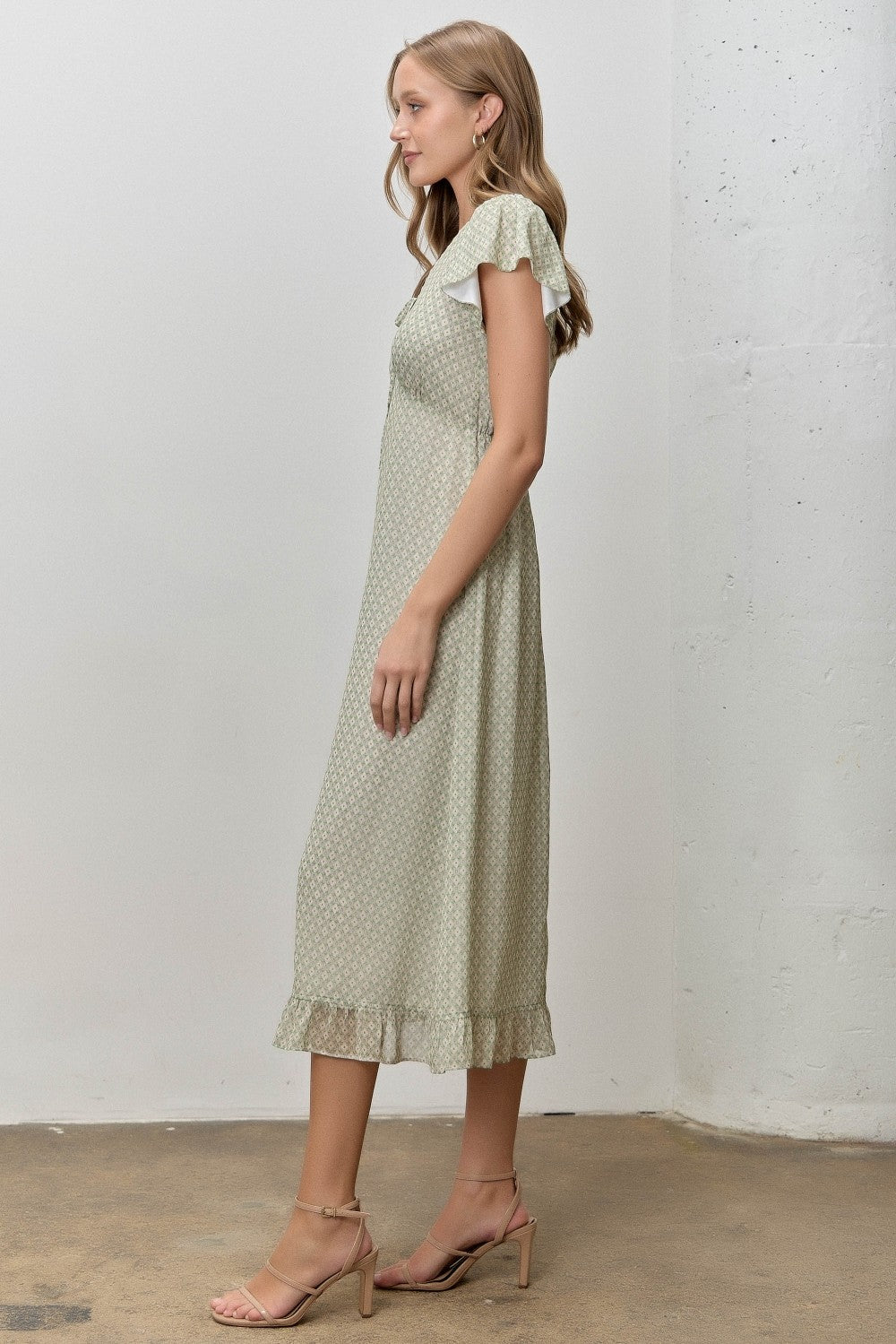 Millie Modest Midi in Sage Multi
