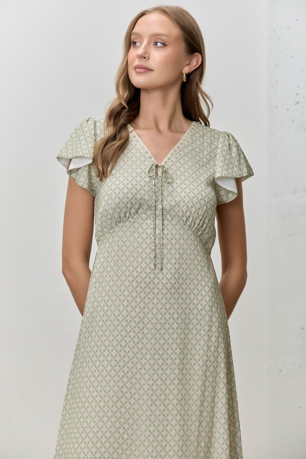 Millie Modest Midi in Sage Multi