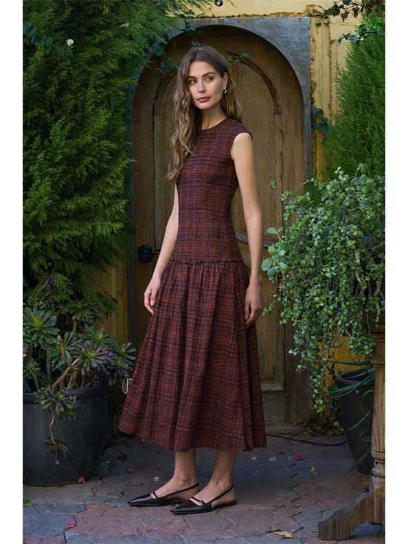 Janalee Modest Midi in Brown Mutli