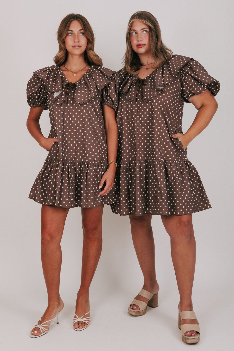 Nova Modest Mini in Chocolate