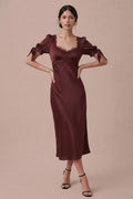 Adley Modest Midi in Brown