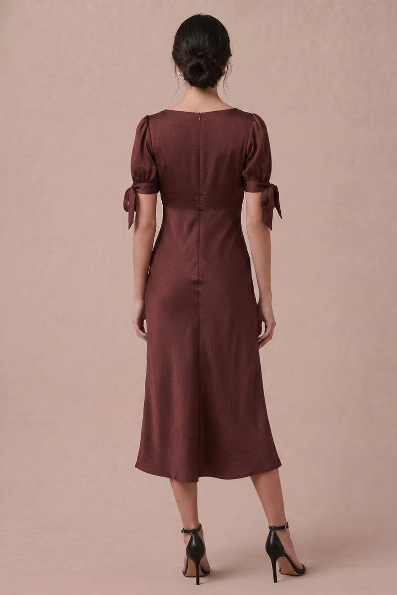 Adley Modest Midi in Brown